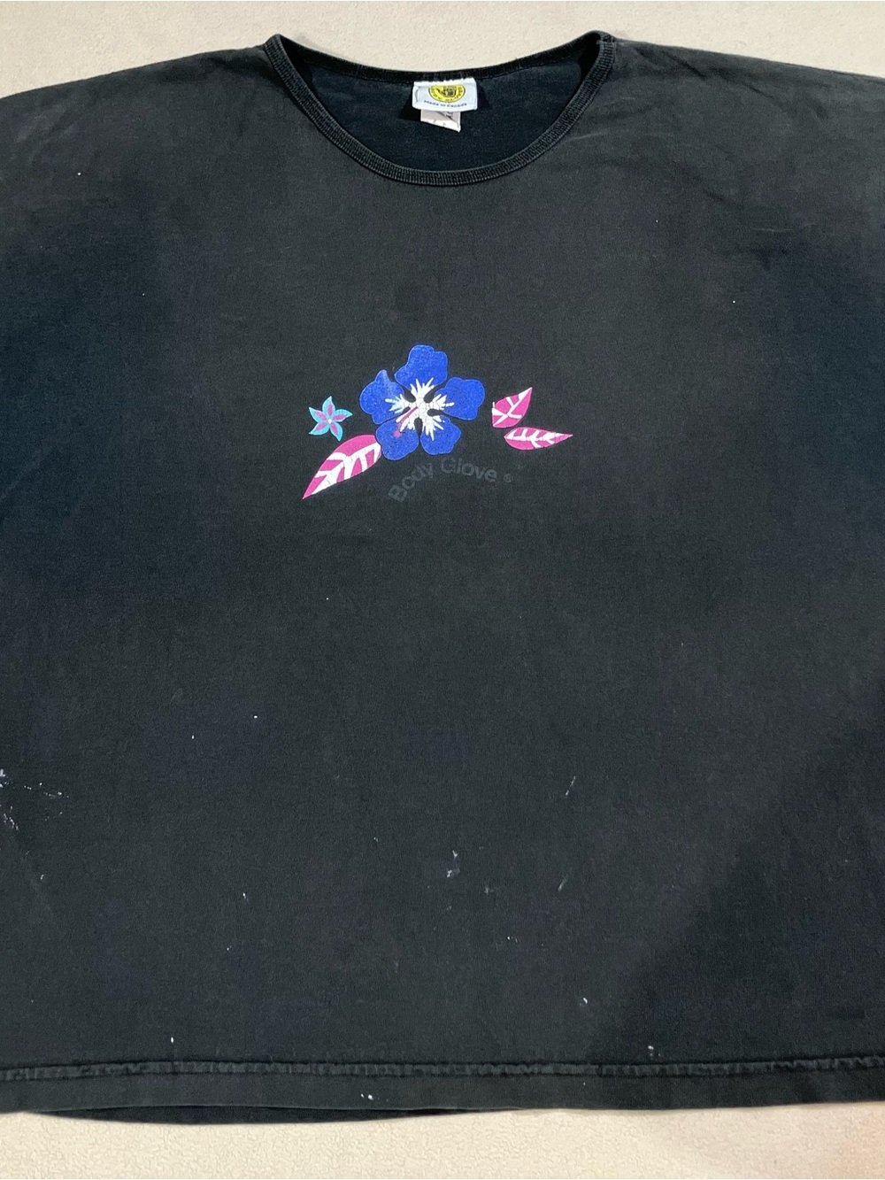 Vintage 90s Body Glove Embroidered Hibiscus T-Shirt Black Faded Skater XL